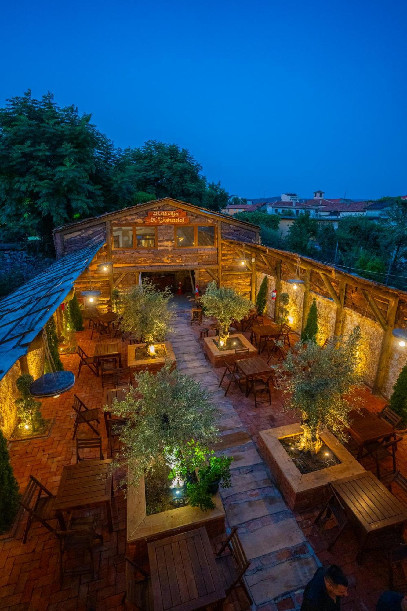 Gjuhadoli Hotel Restaurant Shkodër Екстериор снимка
