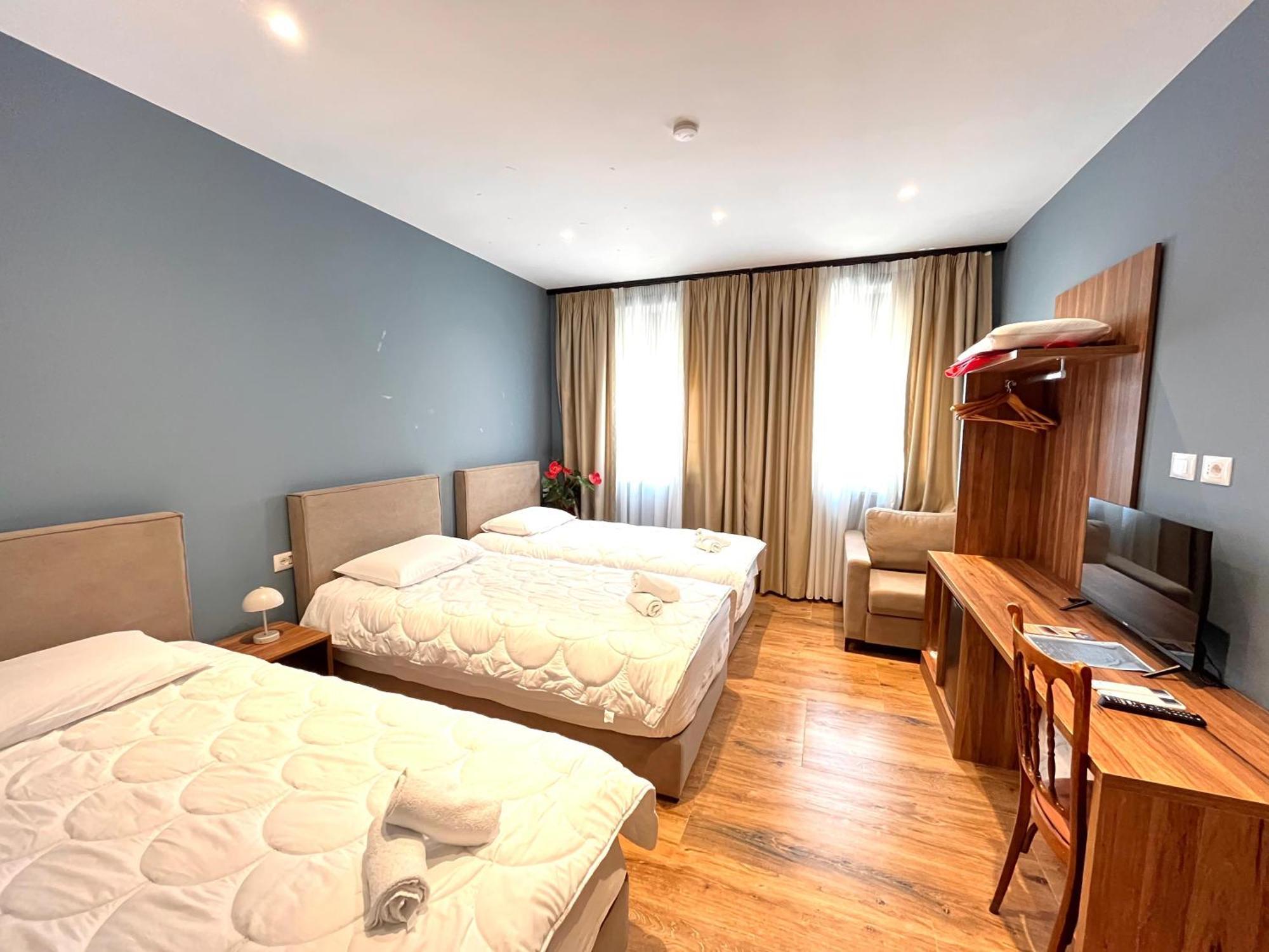 Gjuhadoli Hotel Restaurant Shkodër Екстериор снимка