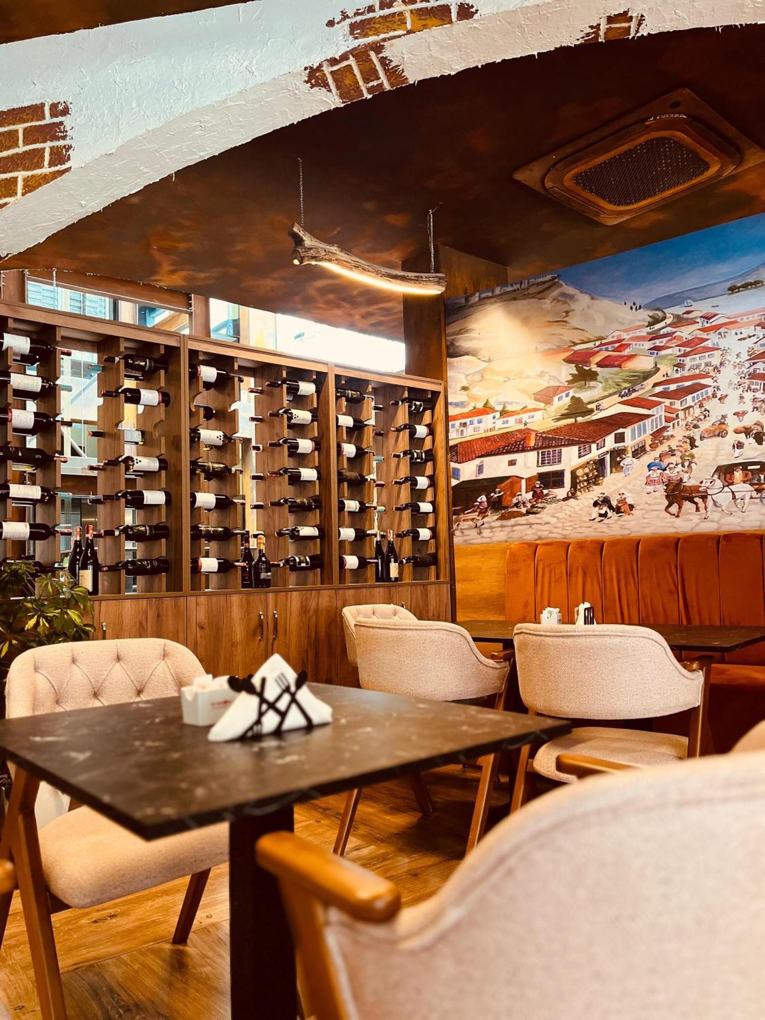 Gjuhadoli Hotel Restaurant Shkodër Екстериор снимка