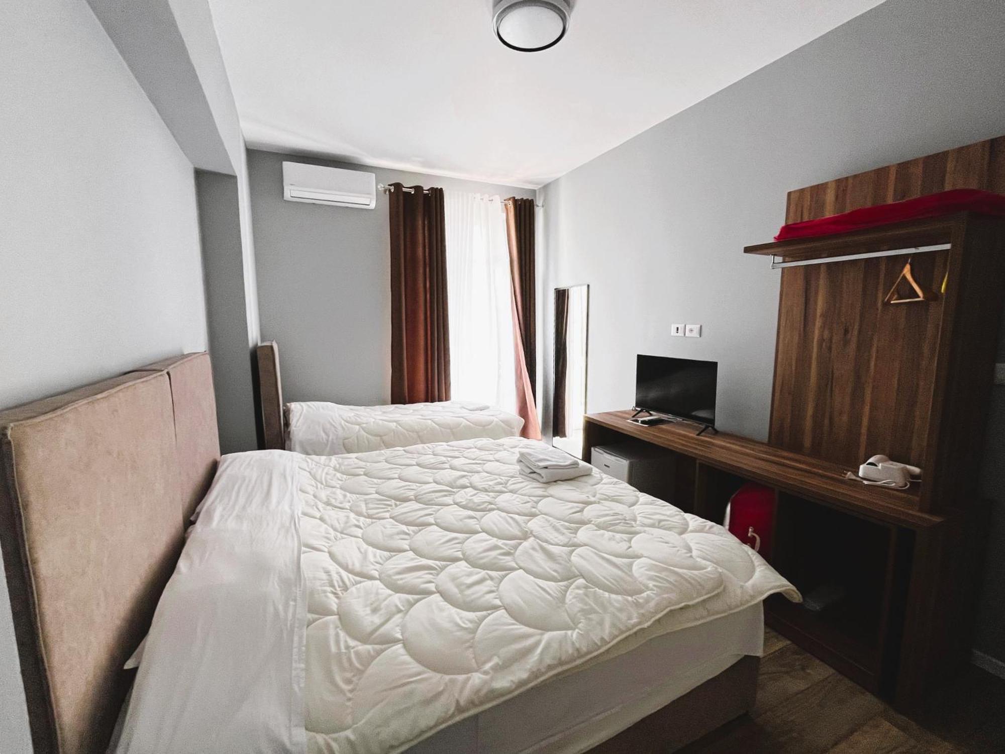 Gjuhadoli Hotel Restaurant Shkodër Екстериор снимка